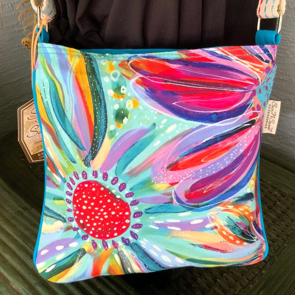 FLORAL MULTI COLOR  SUMMER HANDBAG - CROSSBODY/SHOULDER BAG  NWT “Art-to-Wear